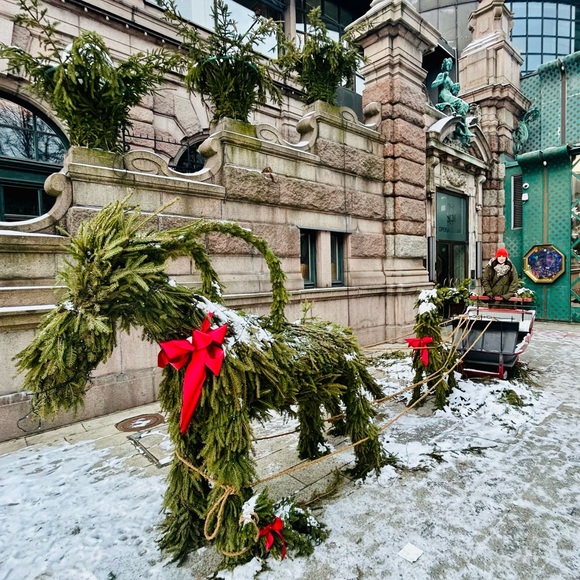 Meet your Posher, Carolina - Picture 2 of 2